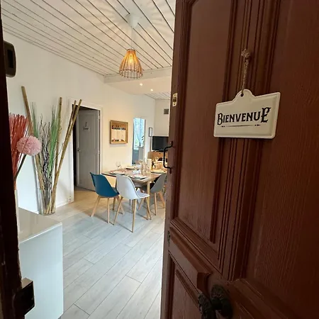 La Maison Auguste - Vue Imprenable Sur La Cite Ferienhaus *